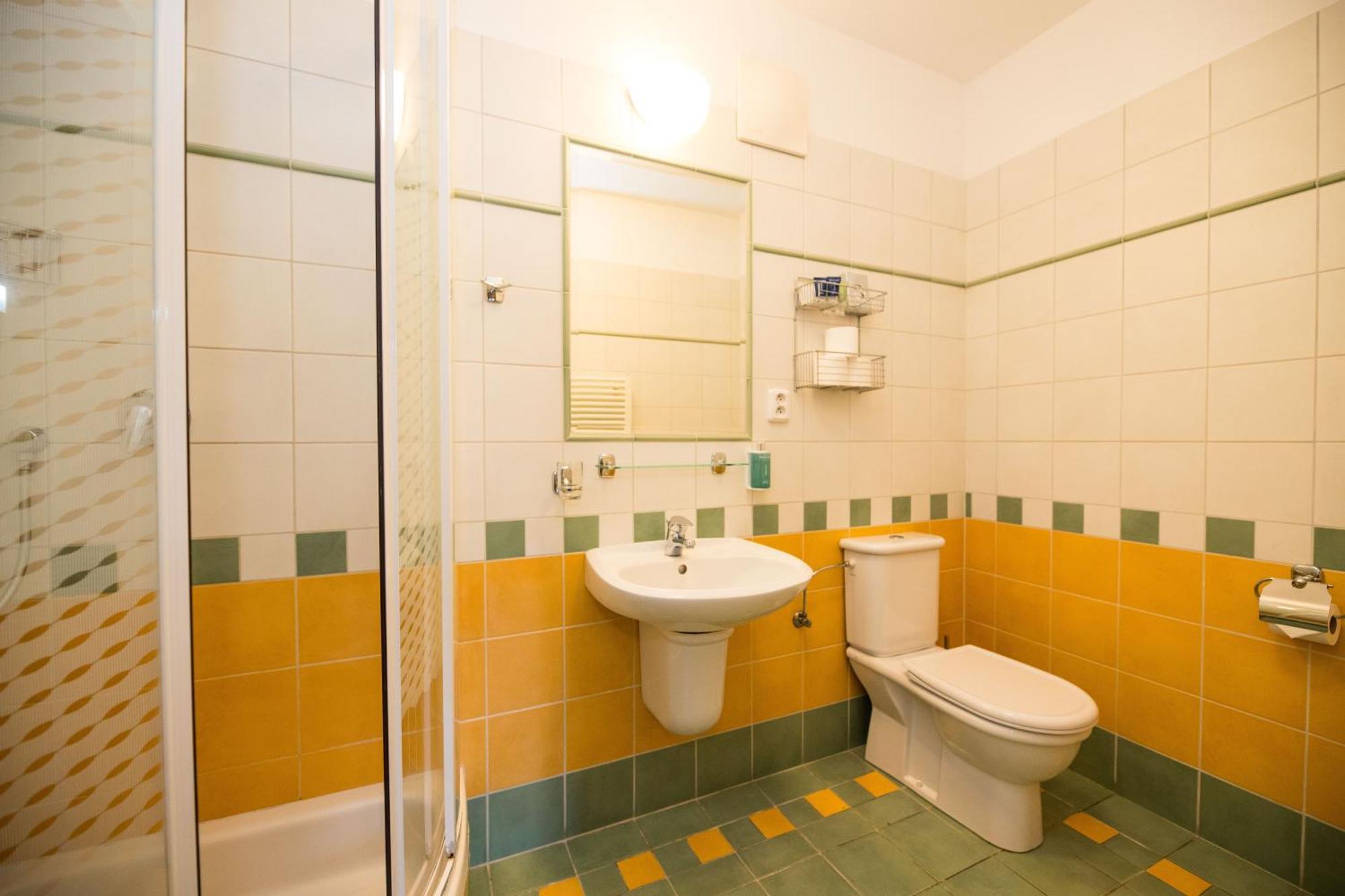 Mastal 3*